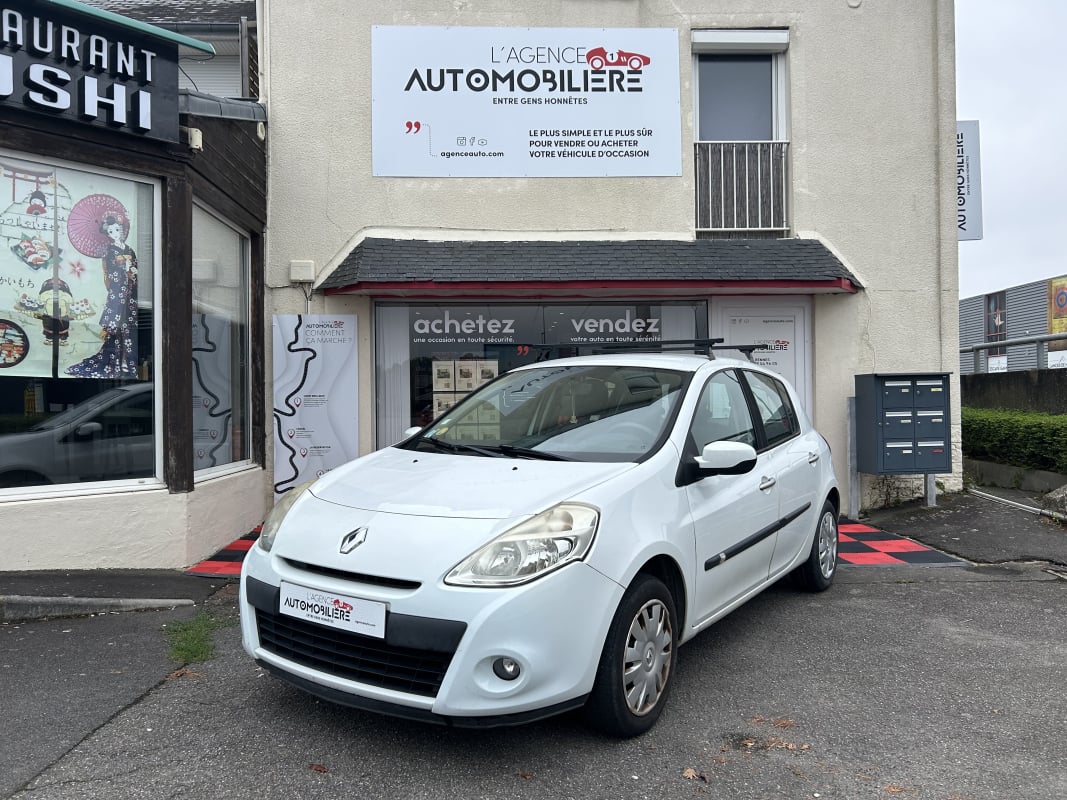 Renault Clio 1.5 DCI 70 EXPRESSION CLIM — 1