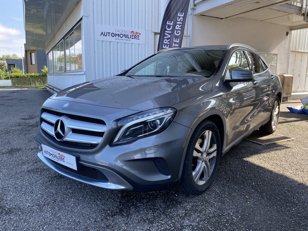 Mercedes-Benz Classe GLA 250 2.0 Turbo 4MATIC 7G-DCT 211 CV BVA — 1