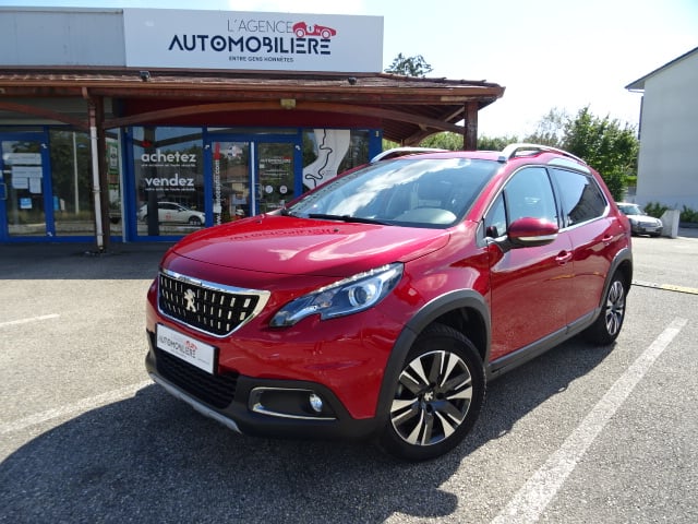 Peugeot 2008 GENERATION-I 1.2 PURETECH 110 ALLURE START-STOP — 1
