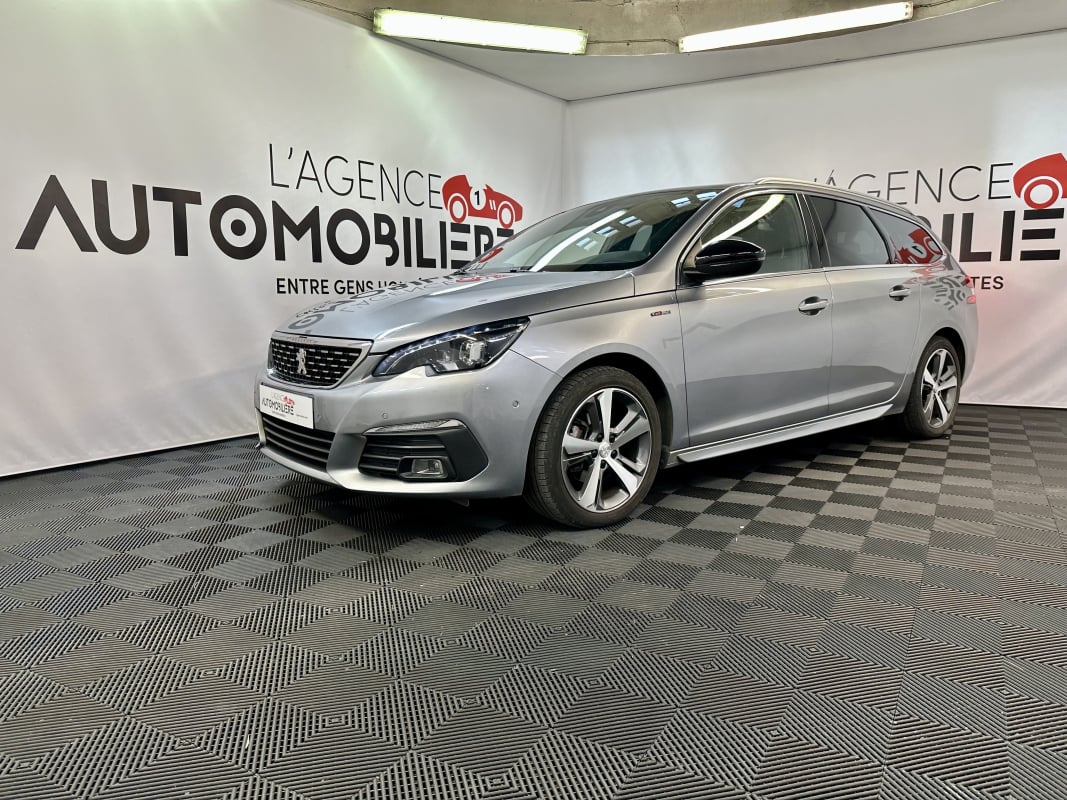 Peugeot 308 SW 1.5 BLUEHDI 130 S&S GT LINE EAT8 (Toit panoramique) — 1
