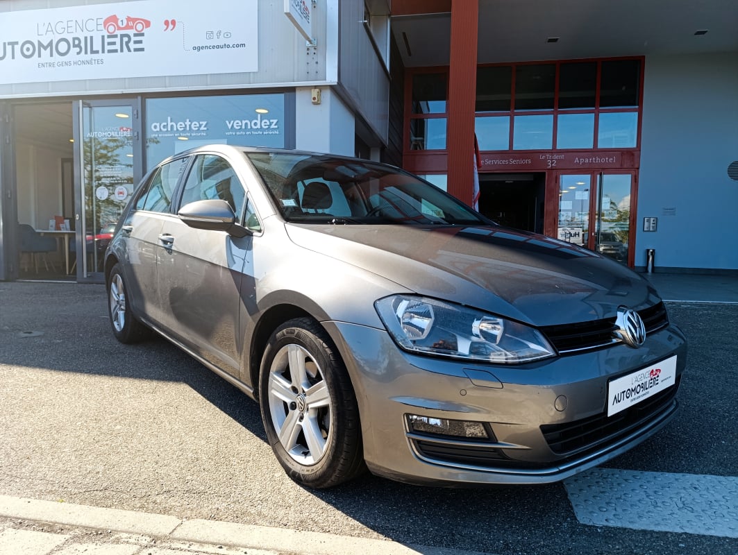 Volkswagen Golf 1.6 TDI Blue Motion 105 cv CARAT — 1
