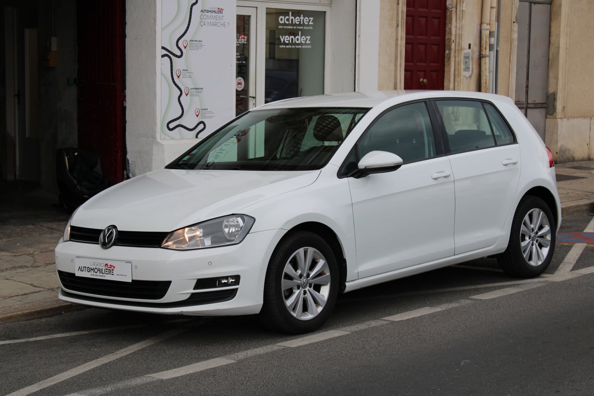 Volkswagen Golf 1.2 TSI 105 BLUEMOTION CONFORT LINE (Entretien à jour, Radar Av/Arr, Clim..) — 1