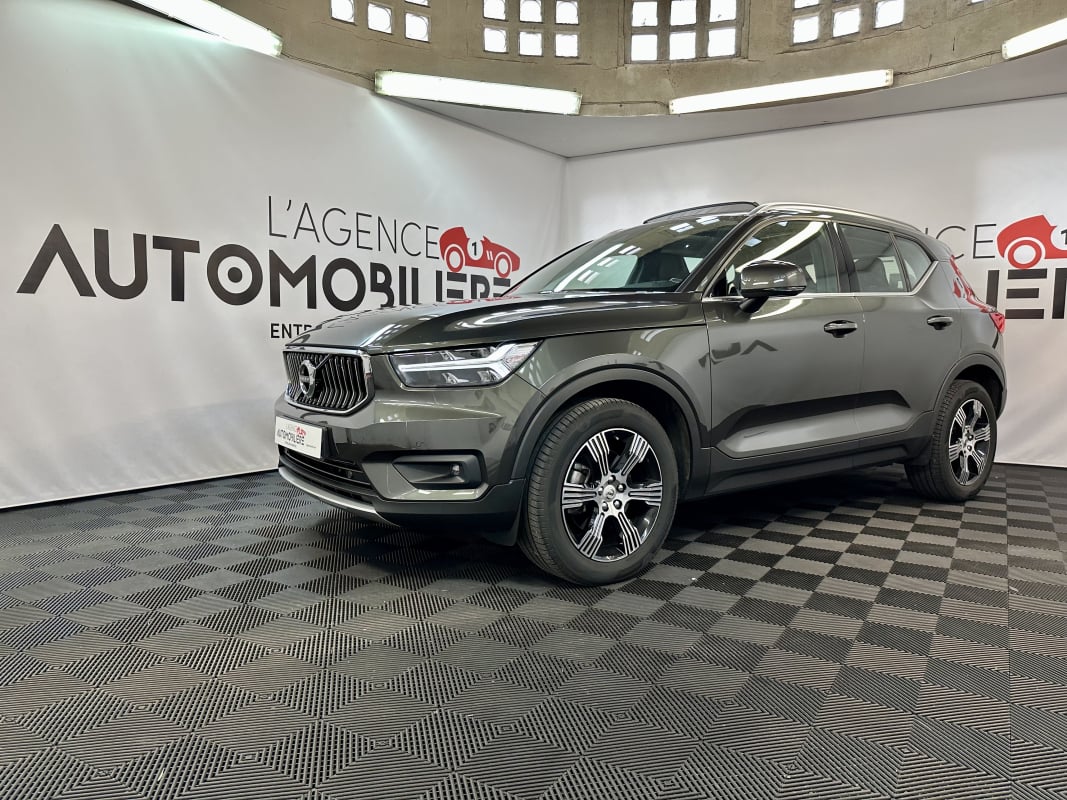Volvo XC40 D4 AWD ADBLUE 190 INSCRIPTION LUXE GEARTRONIC 8 — 1