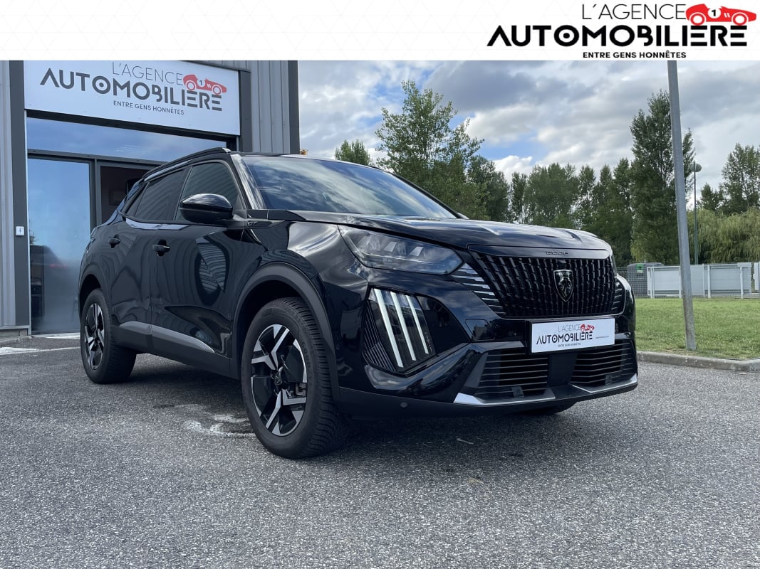 Peugeot 2008 1.2 PURETECH 130cv GT — 1
