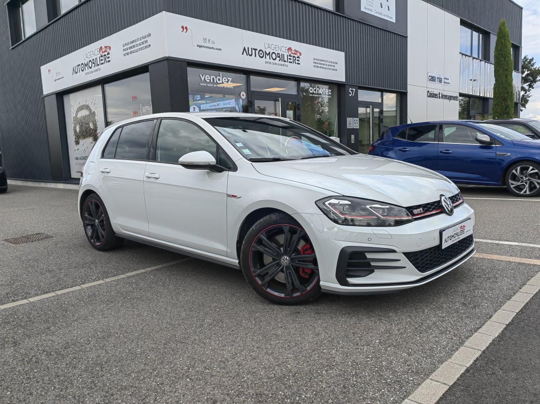 Volkswagen Golf 2.0 TSI 245 GTI PERFORMANCE — 1