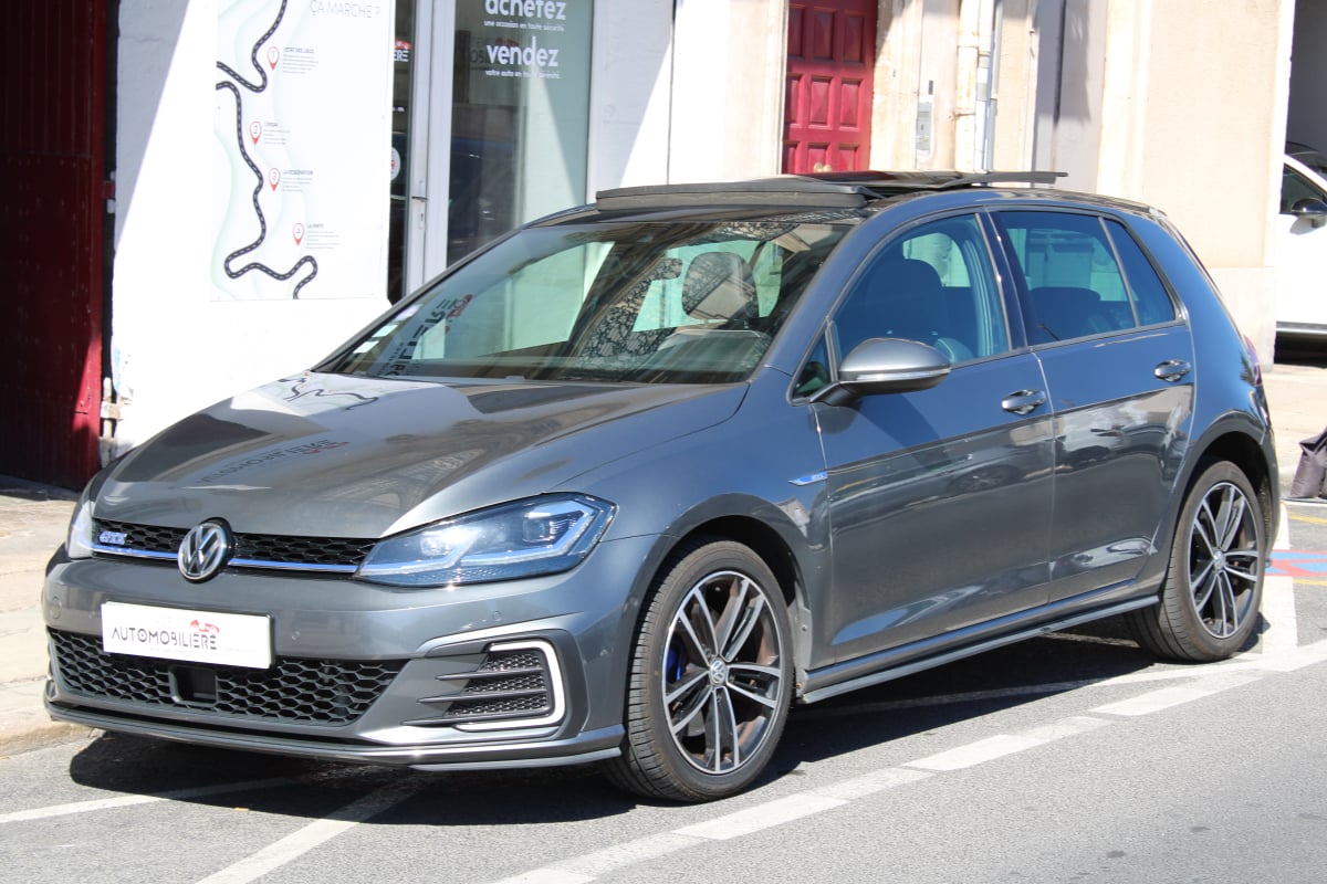 Volkswagen Golf 1.4 TSI GTE 204H 150 PHEV DSG BVA ( Toit ouvrant, Sièges chauffants, CarPlay ... ) — 1