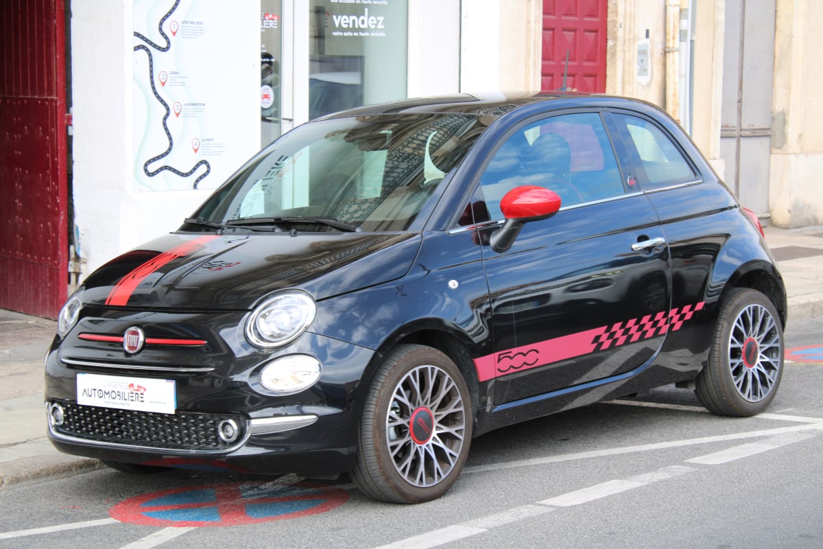 Fiat 500 1.0 70 BSG MHEV HYBRID RED START-STOP (Toit panoramique, Garantie FIAT, CarPlay, Radar AR,..) — 1