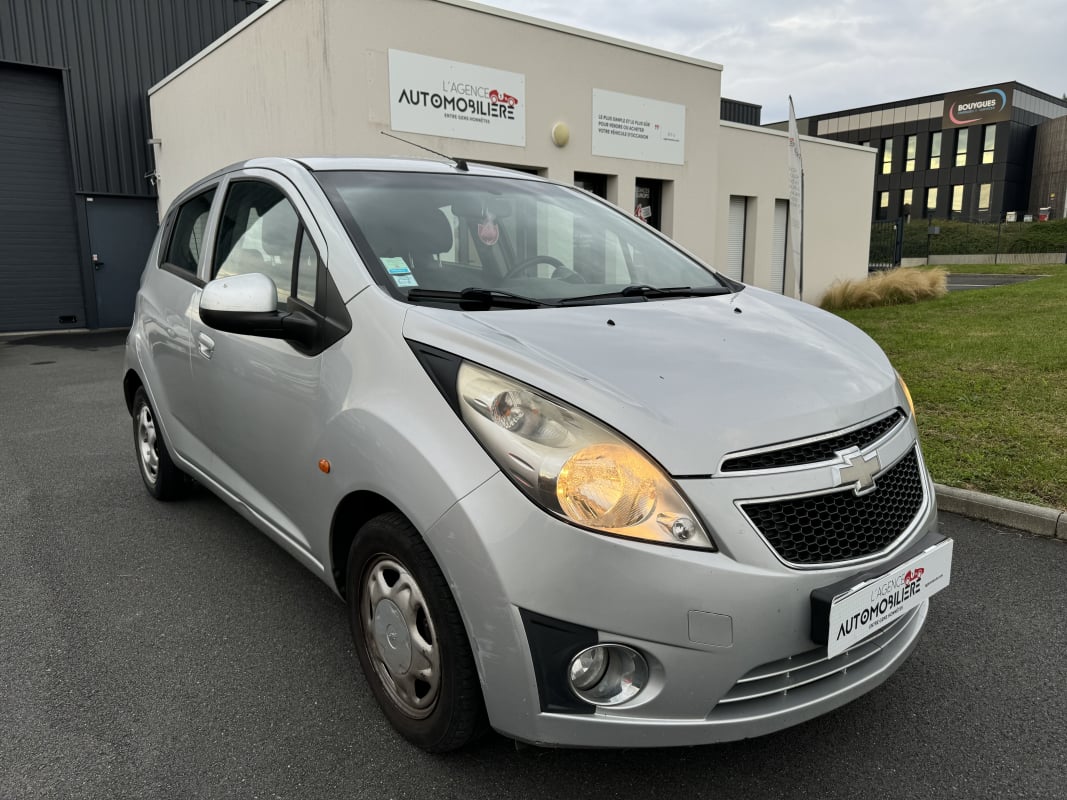 Chevrolet Spark 1.0 70ch 5 portes / 5 places | GARANTIE 6 MOIS — 1