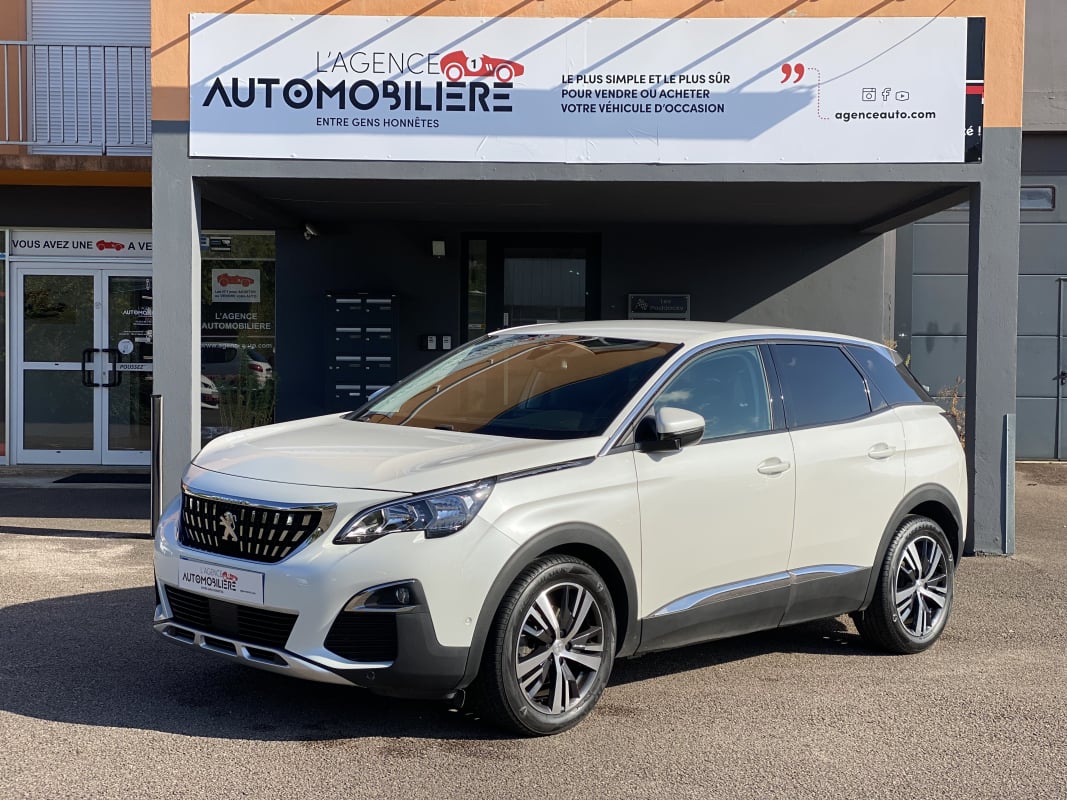 Peugeot 3008 EAT6 130 CV ALLURE Courroie Changée Caméra360/CarPlay/Attelage — 1