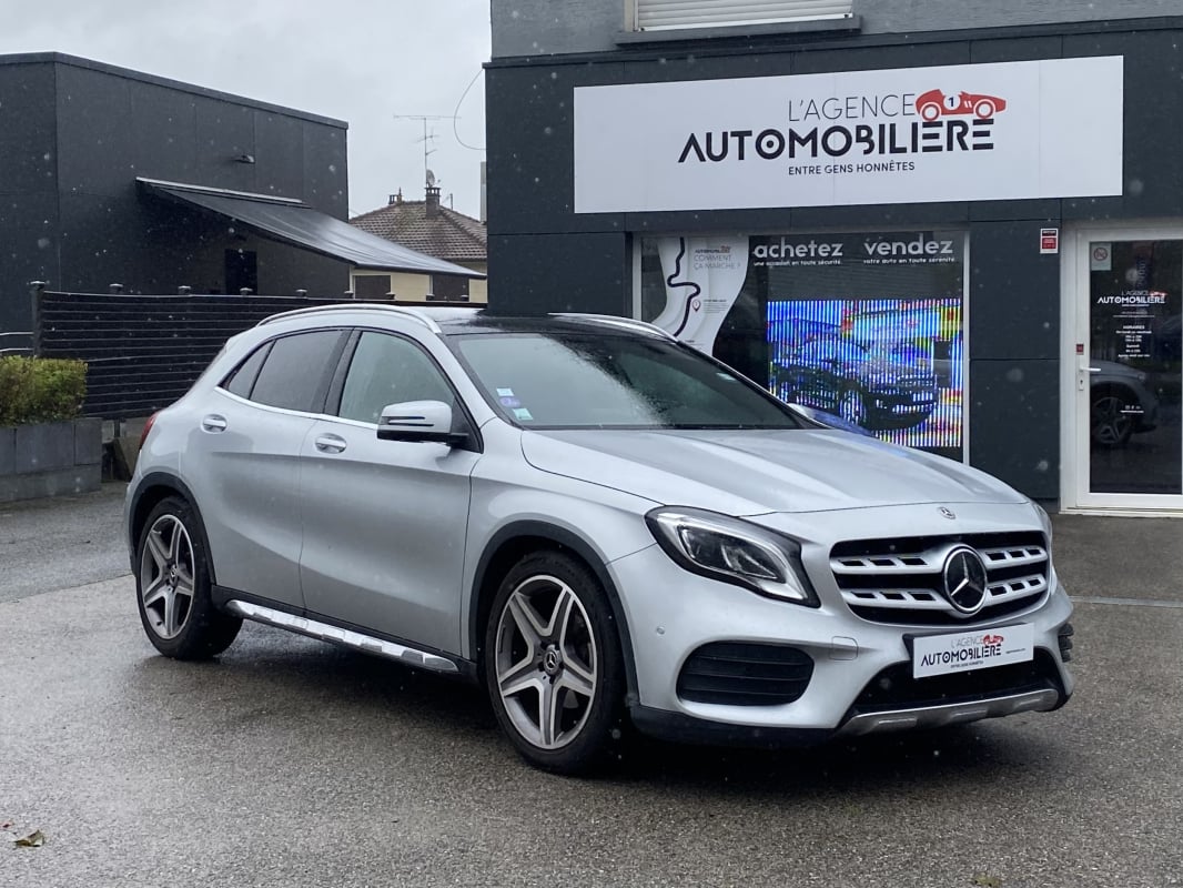 Mercedes-Benz Classe GLA 180 I 122 FASCINATION 7G-DCT - CAMERA 360° — 1