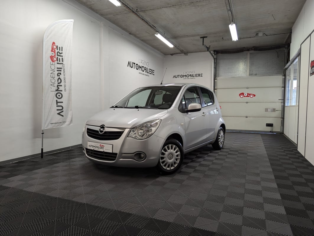 Opel Agila II 1.2 86 EDITION BVA — 1