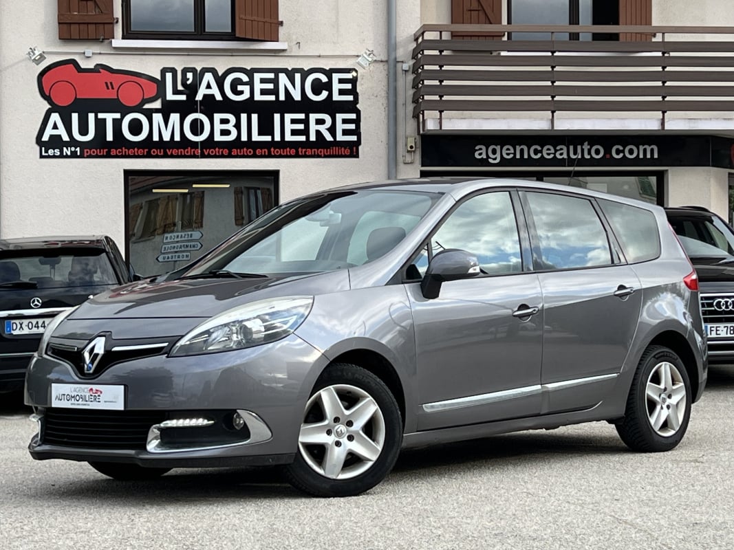Renault Grand Scenic 1.5 dci 110ch 7 places — 1