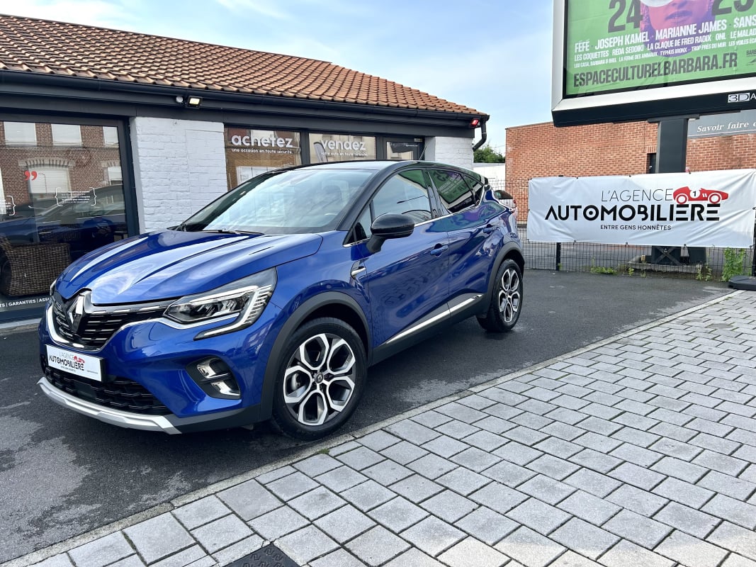 Renault Captur II 1.5 BLUE DCI 115 INTENS — 1