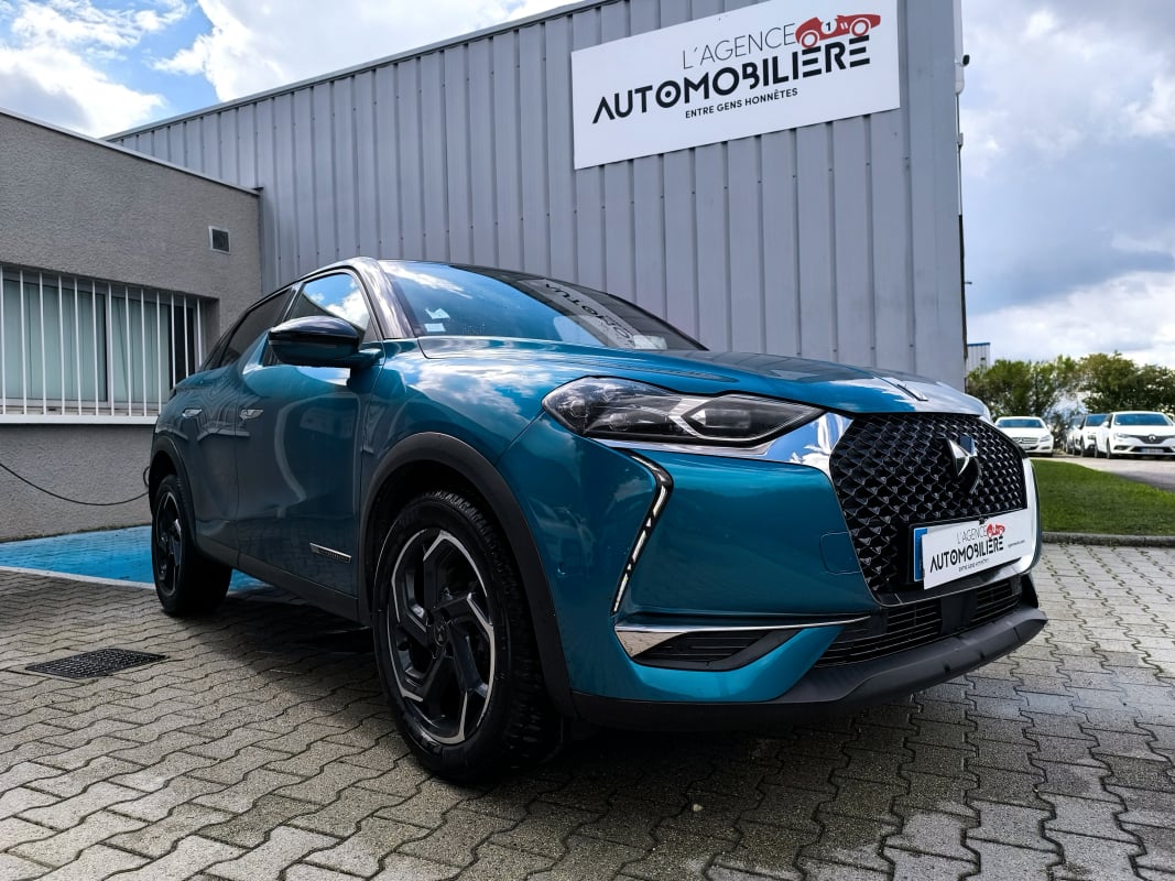 DS DS 3 crossback 1.2L 130CV GRAND CHIC — 1