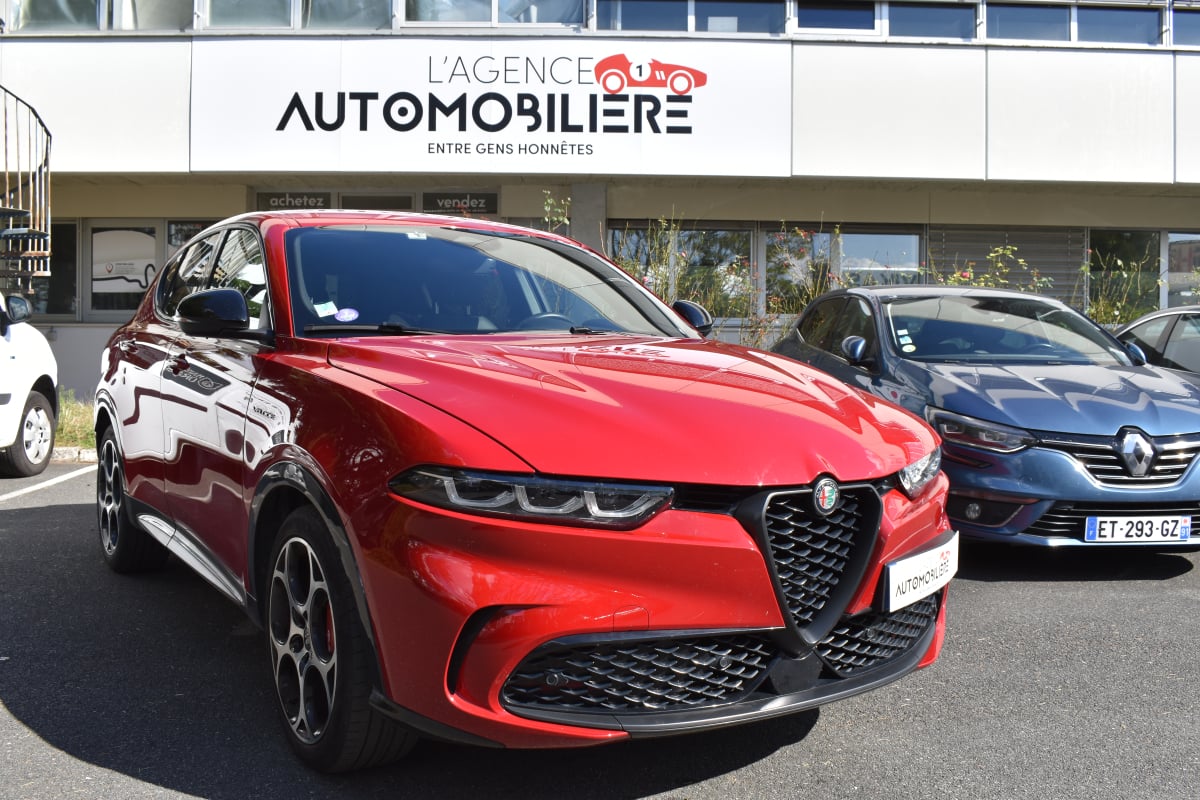 Alfa Romeo Tonale VELOCE 1.5 T Mild Hybrid TCT7 160 cv Boîte auto Conduite autonome niv 2 — 1