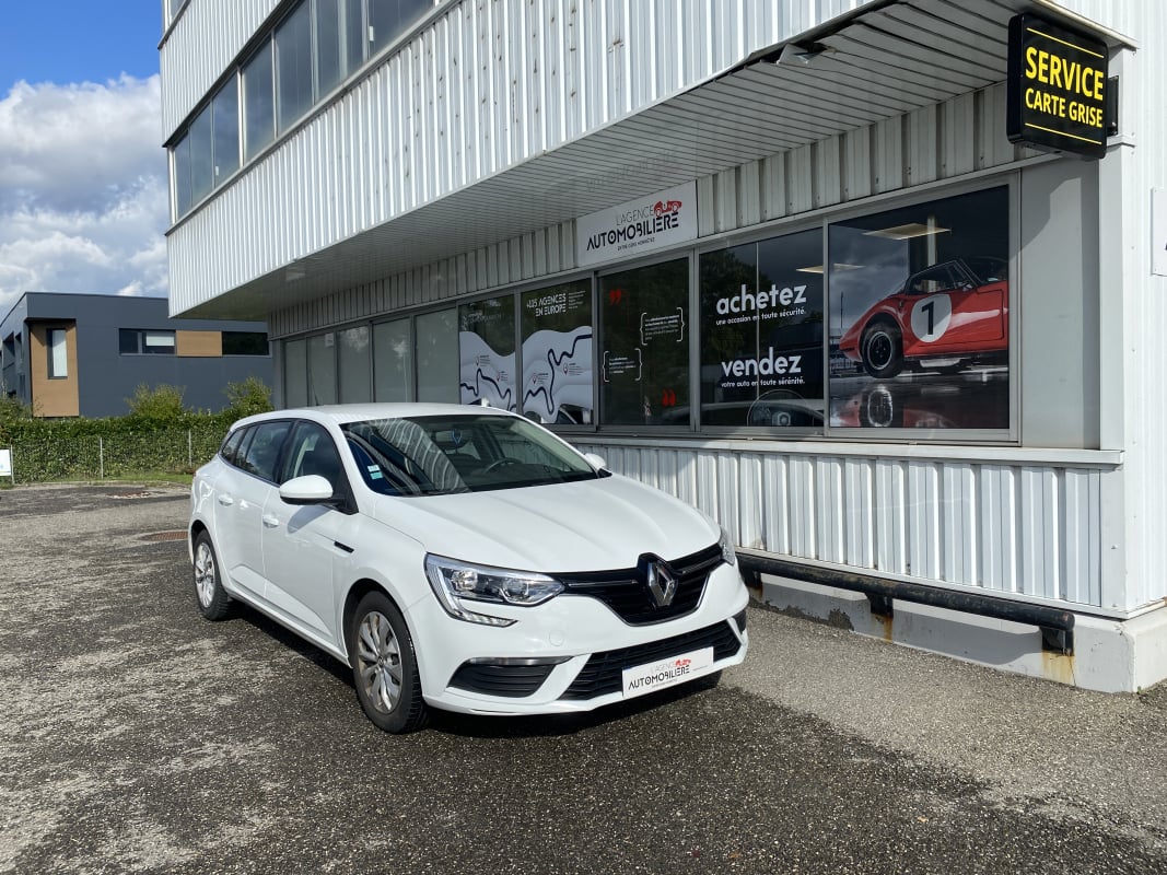 Renault Megane IV Estate 1.3 TCe 16V GPF 115 CH — 1