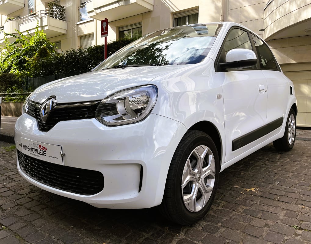 Renault Twingo III (2) 1.0 SCE 75 ZEN — 1