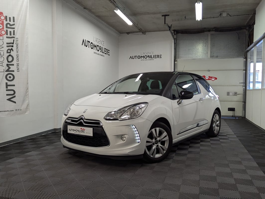 Citroen DS3 (2) 1.2 PURETECH 110 S&S SO CHIC — 1