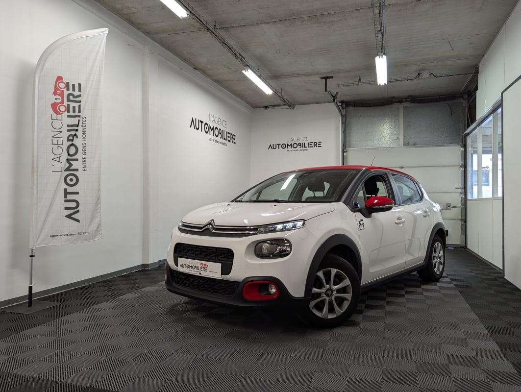 Citroen C3 III 1.2 PURETECH 82 S&S GRAPHIC — 1