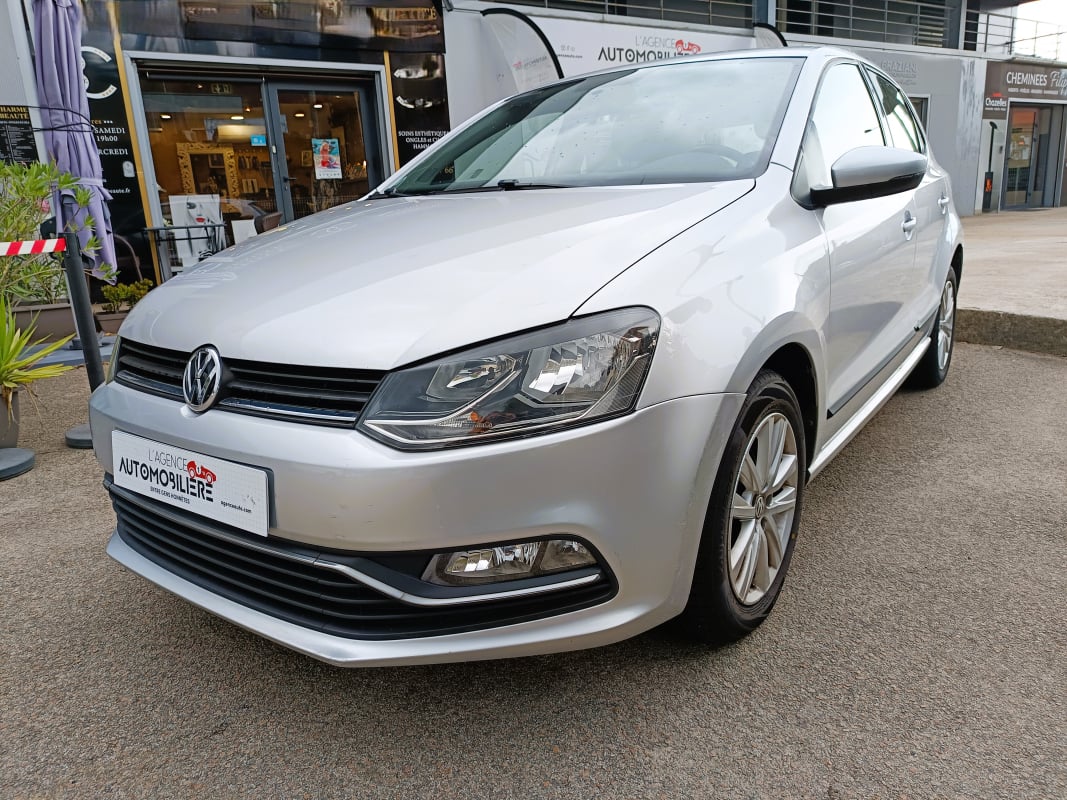 Volkswagen Polo 1.2 TSI 90 BLUEMOTION CONFORT LINE — 1
