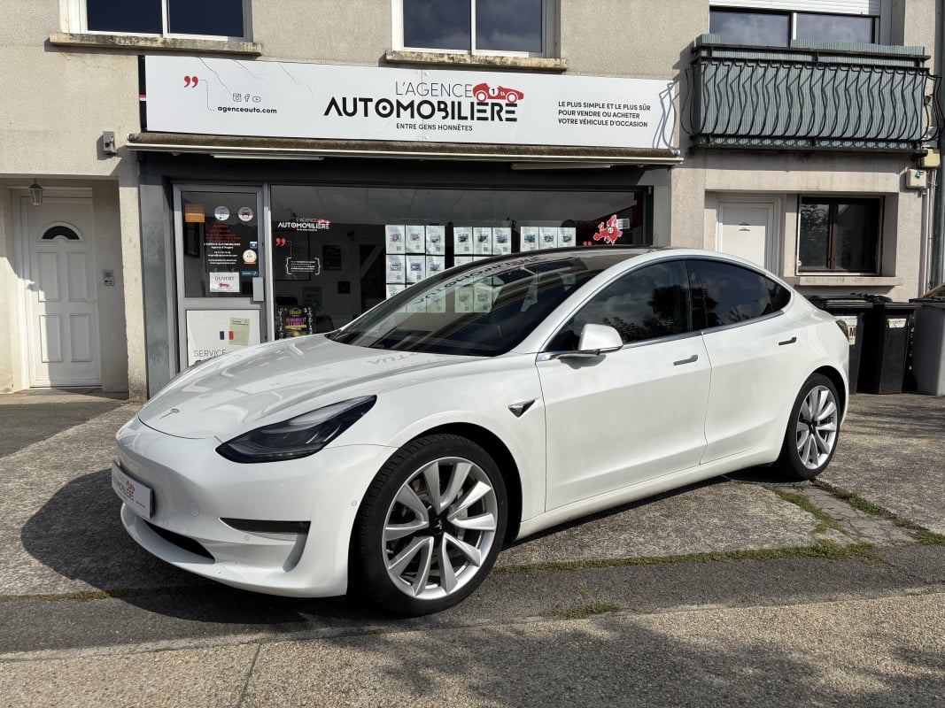 Tesla Model 3 Long Range DUAL MOTOR AWD 350 cv - 1ère main — 1