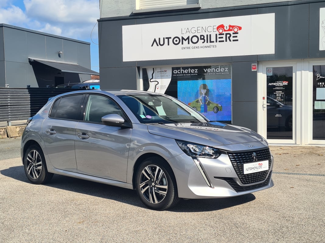 Peugeot 208 1.2 PureTech 100 Allure - 42000 Kms - — 1