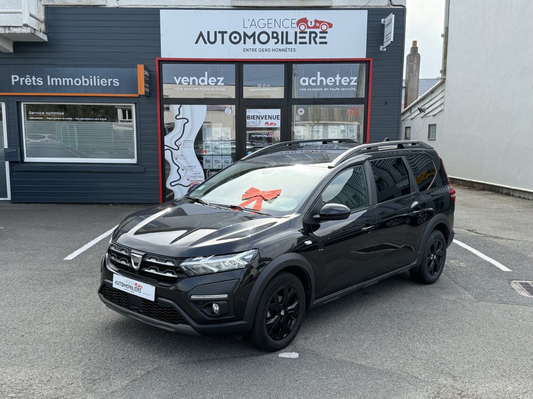 Dacia Jogger 1.0 TCe Essence GPL 100 ch BVM5 EXTREME PLUS 5pl — 1