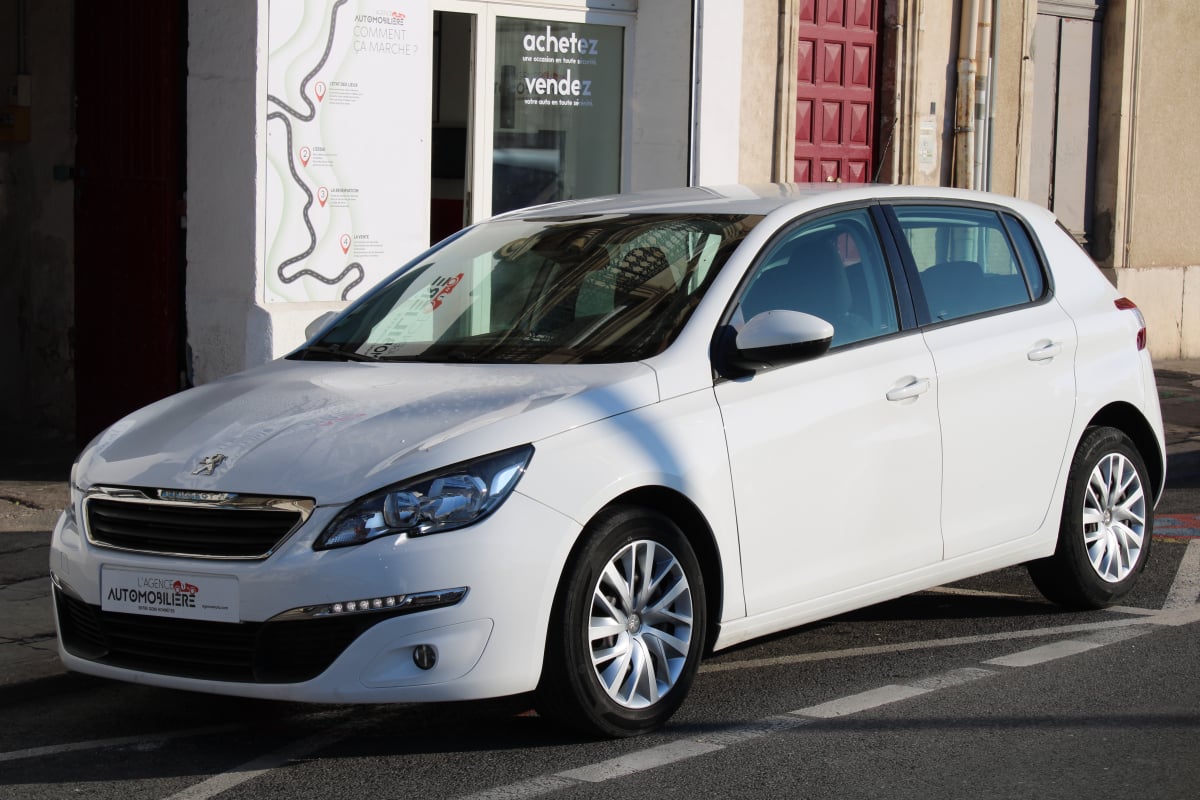 Peugeot 308 GENERATION-II 1.6 HDI 90 ACTIVE ( Radar Arr, GPS, Roue de secours ... ) — 1