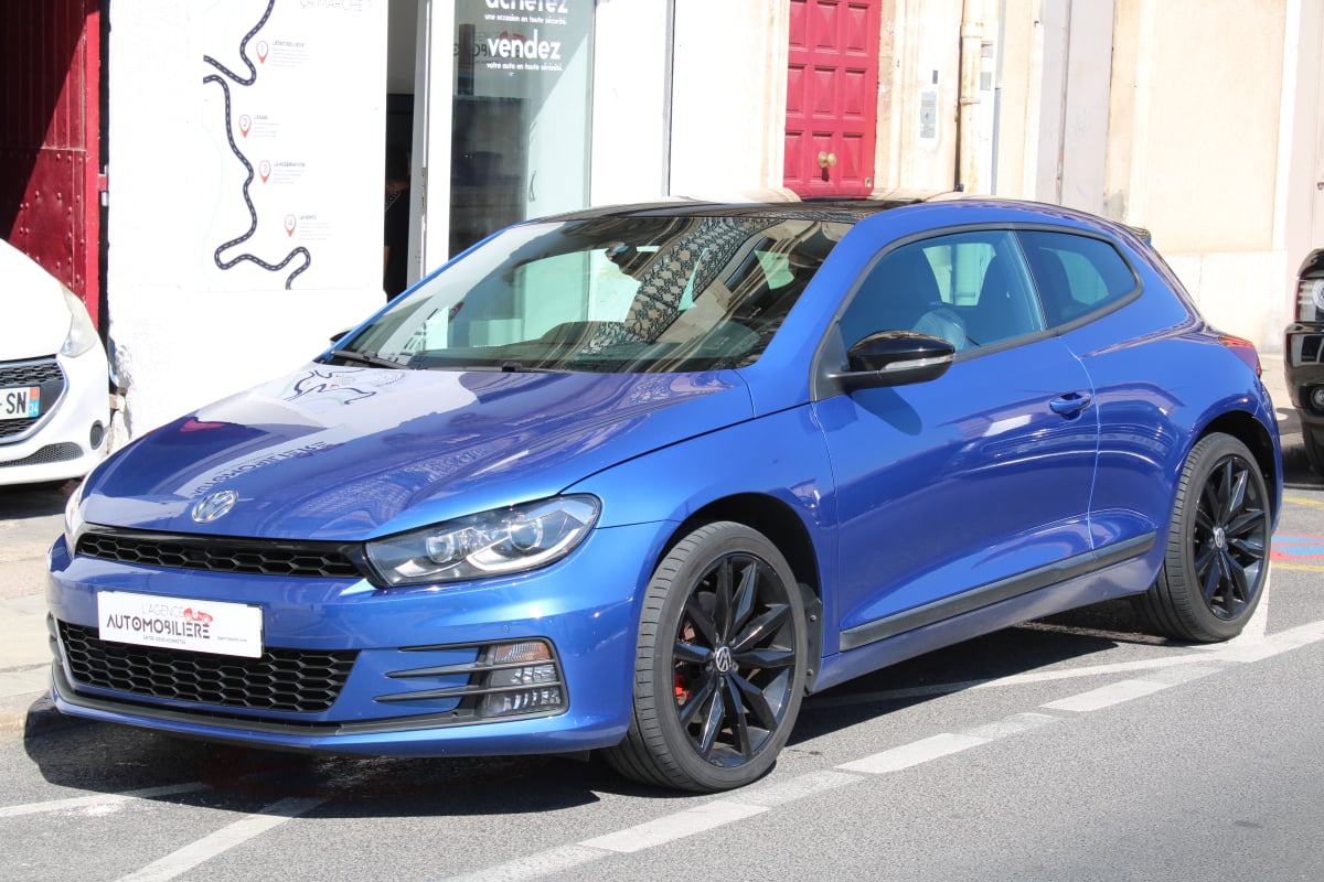 Volkswagen Scirocco 2.0 TDI 184 BLUEMOTION TECHNOLOGY BLACK SESSION (Distribution changée, Caméra de Recul, Carplay ...) — 1