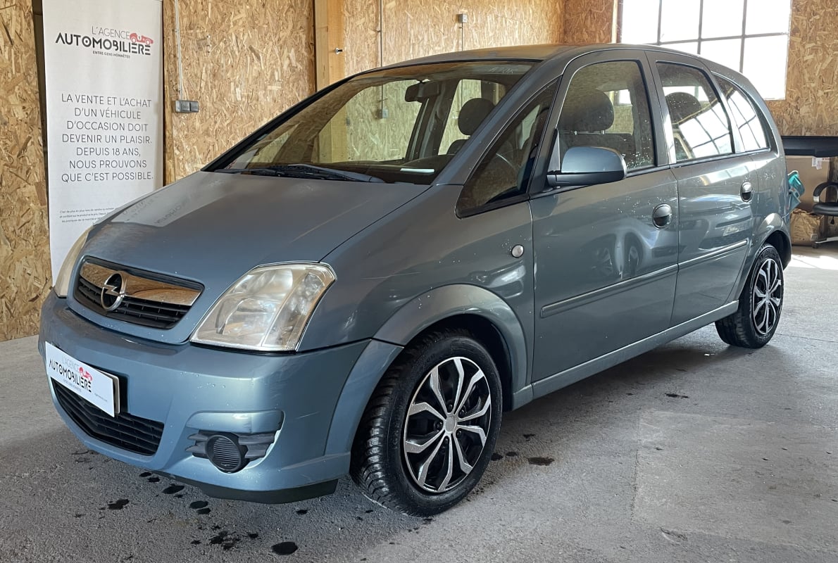 Opel Meriva ENJOY 1.7 CDTI 100 cv — 2
