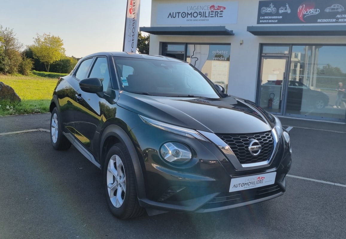 Nissan Juke 1.0 DIG-T 117 ACENTA — 1