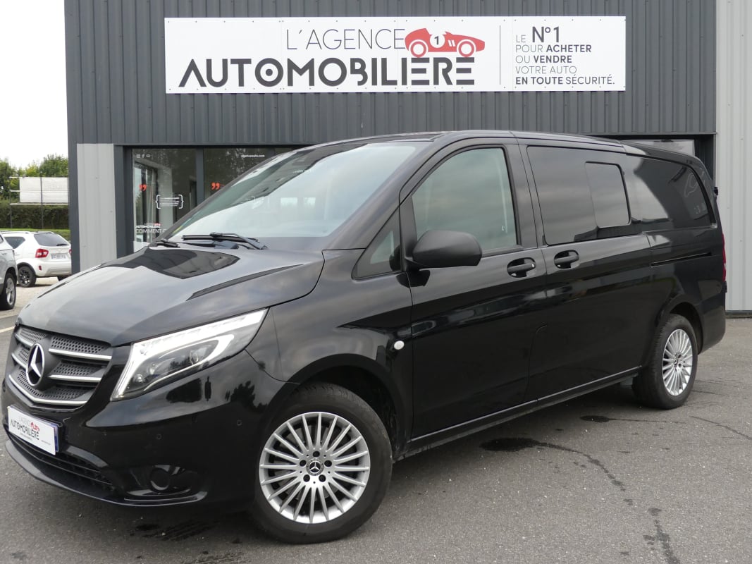 Mercedes-Benz Vito MIXTO 5 PLACES 119 2.1 CDI 16V BlueTEC 4MATIC 7G-TRONIC 190 cv Boîte auto — 1