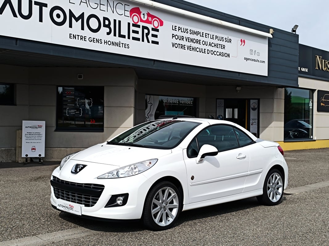 Peugeot 207 CC 1.6 HDi 112 CV FAP ROLLAND GARROS DISTRIBUTION A JOUR — 1