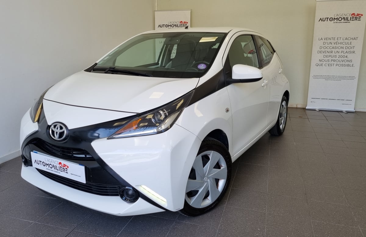 Toyota Aygo 1.0 VVT-I 69ch X-play 5p "Camera de recul" — 1