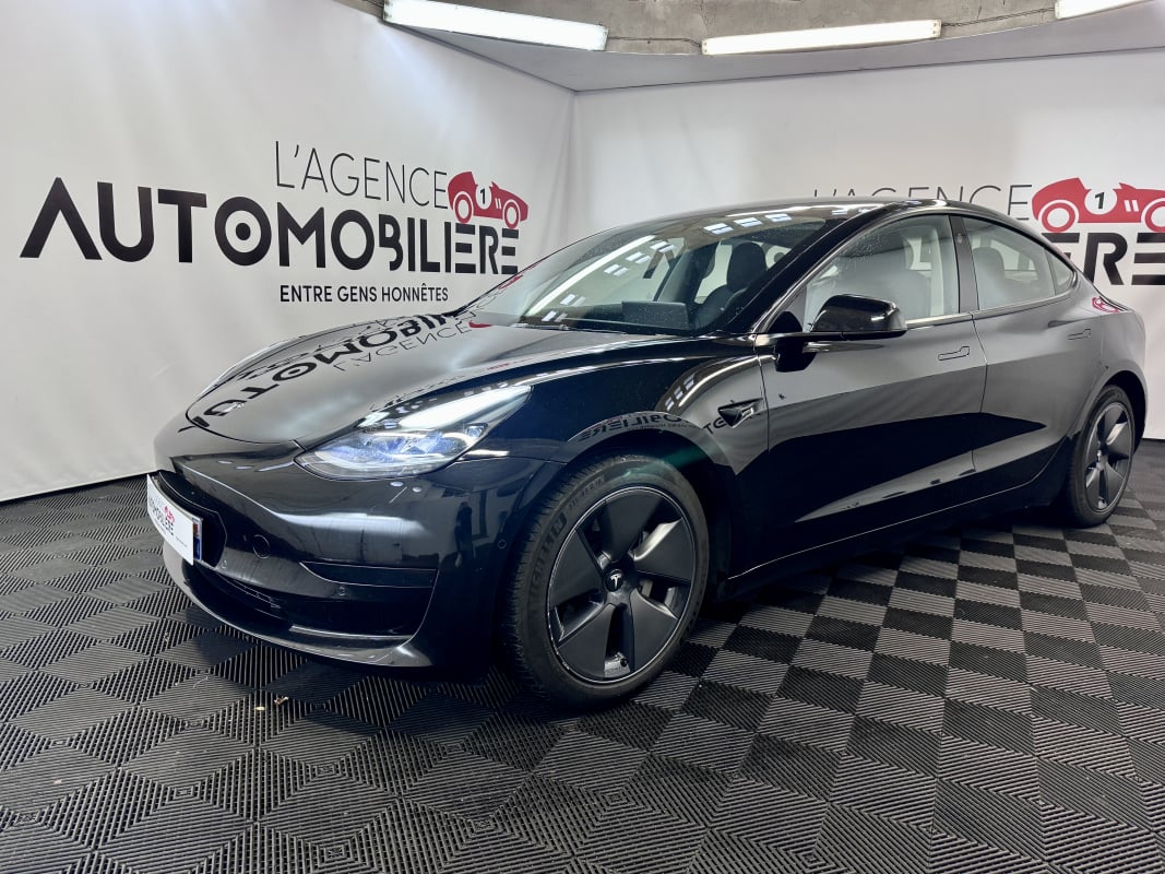 Tesla Model 3 STANDARD PLUS RWD 325 55kw (LFP, 1ere Main) — 1