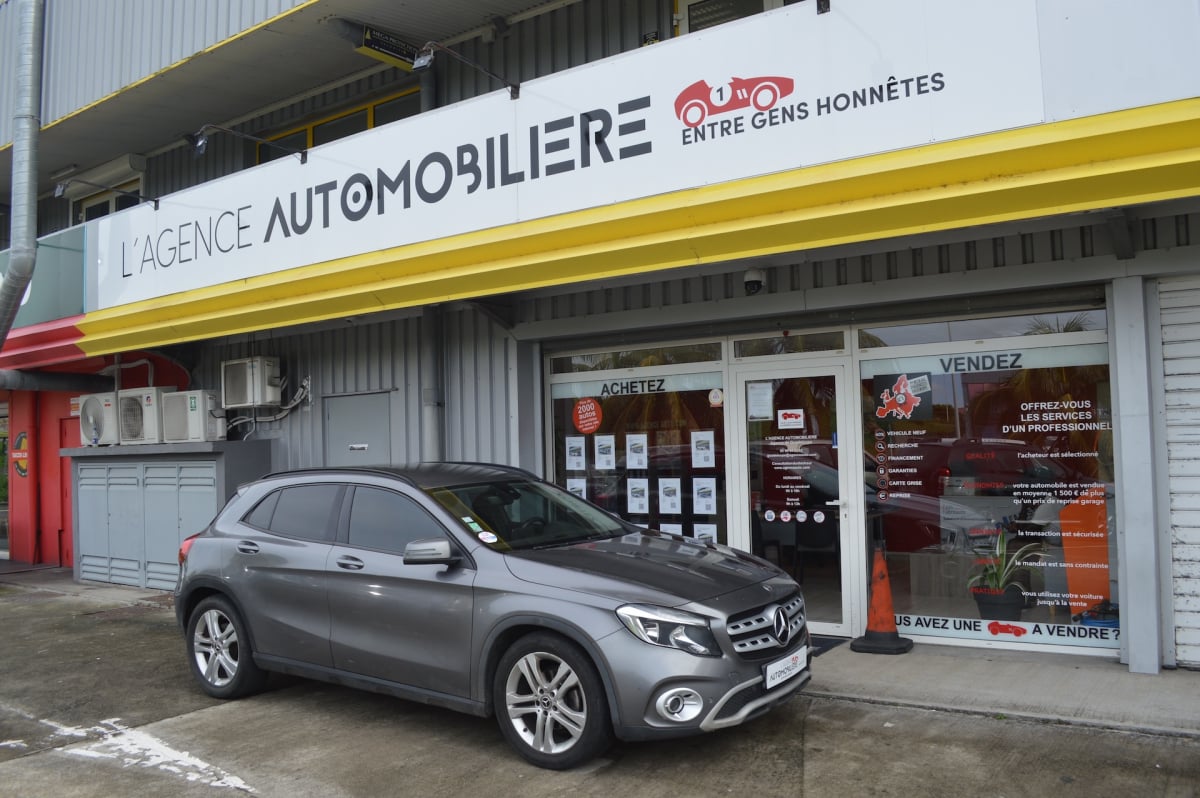 Mercedes-Benz Classe GLA 200 d 136ch Intuition 7G-DCT — 1