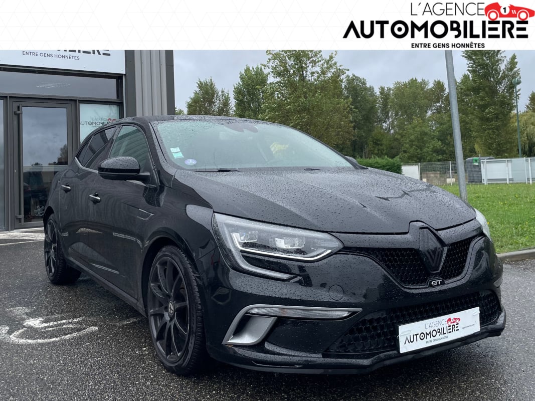 Renault Megane IV GT 1.6 TCE 205 CH ENERGY EDC7 — 1