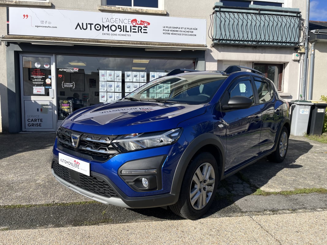 Dacia Sandero STEPWAY ESSENTIEL TCE 90cv - Suivi Dacia - 1ère main — 1