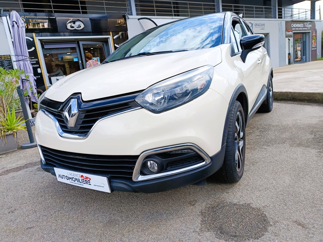 Renault Captur 1.2 TCE 120 ZEN EDC BVA — 1