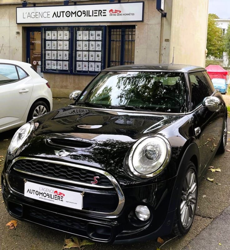 Mini Mini III (F56) 2.0 192 COOPER S PACK RED HOT CHILI BVA — 1