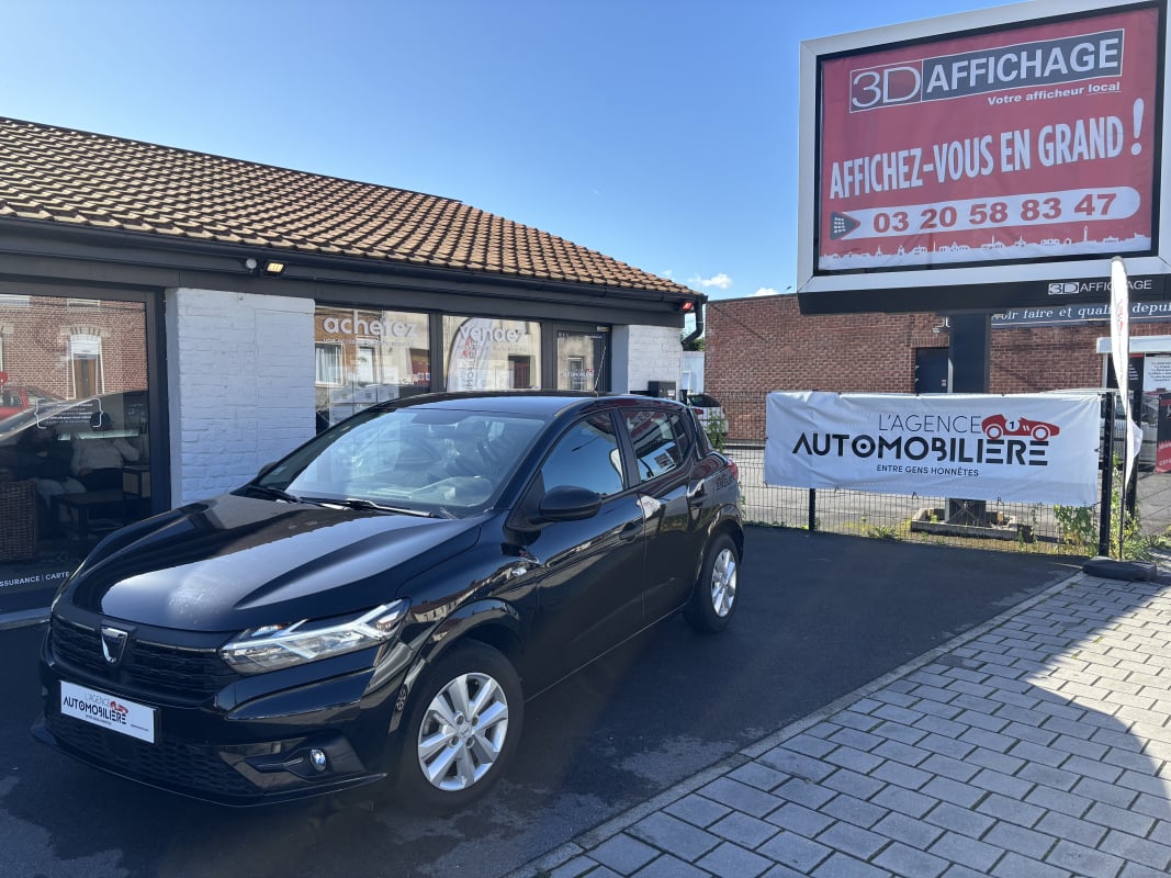 Dacia Sandero III 1.0 SCE 65 ESSENTIEL — 1