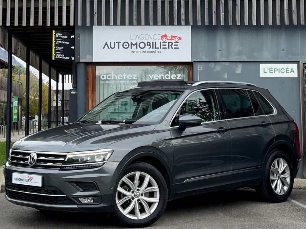 Volkswagen Tiguan 2.0 TDi 150ch Carat DSG / Toit ouvrant — 1