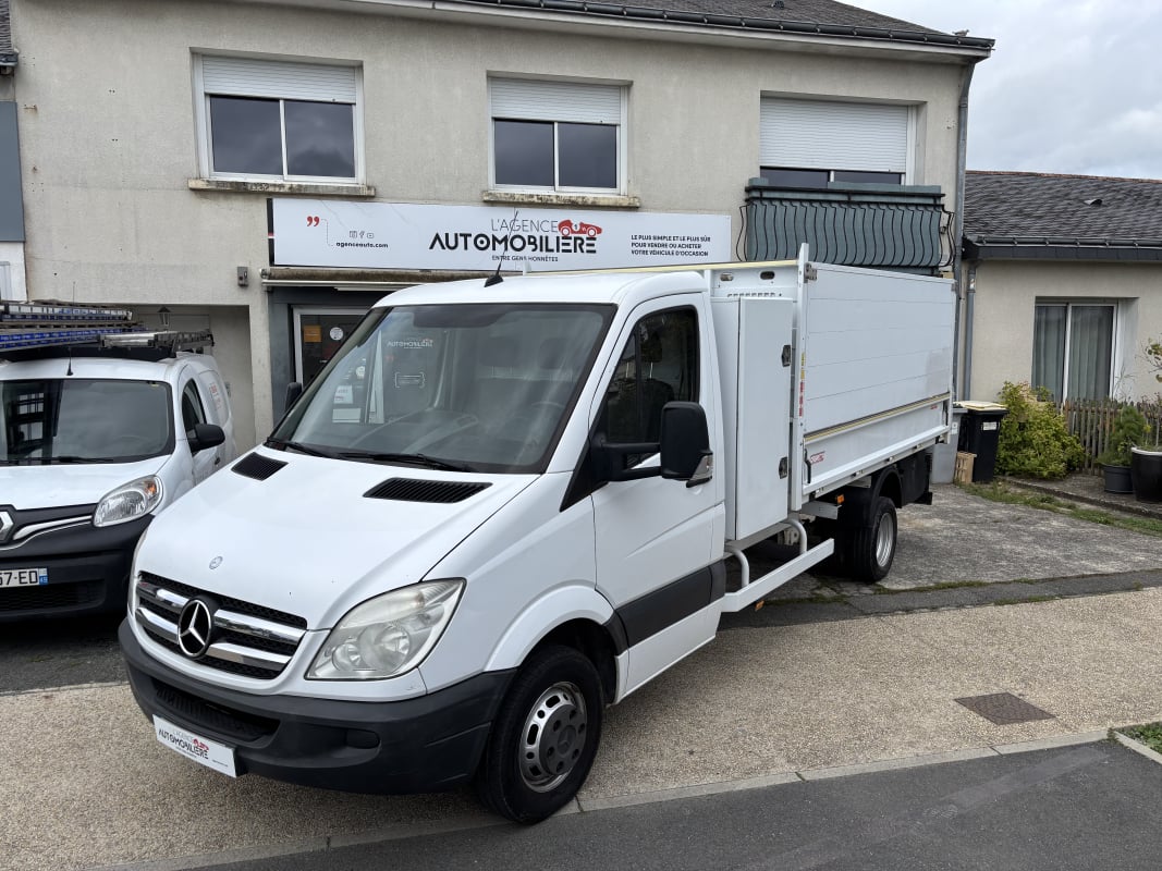 Mercedes-Benz Sprinter BENNE + COFFRE 519CDI 3.0 D 190 cv 43S 21990 € HT — 1