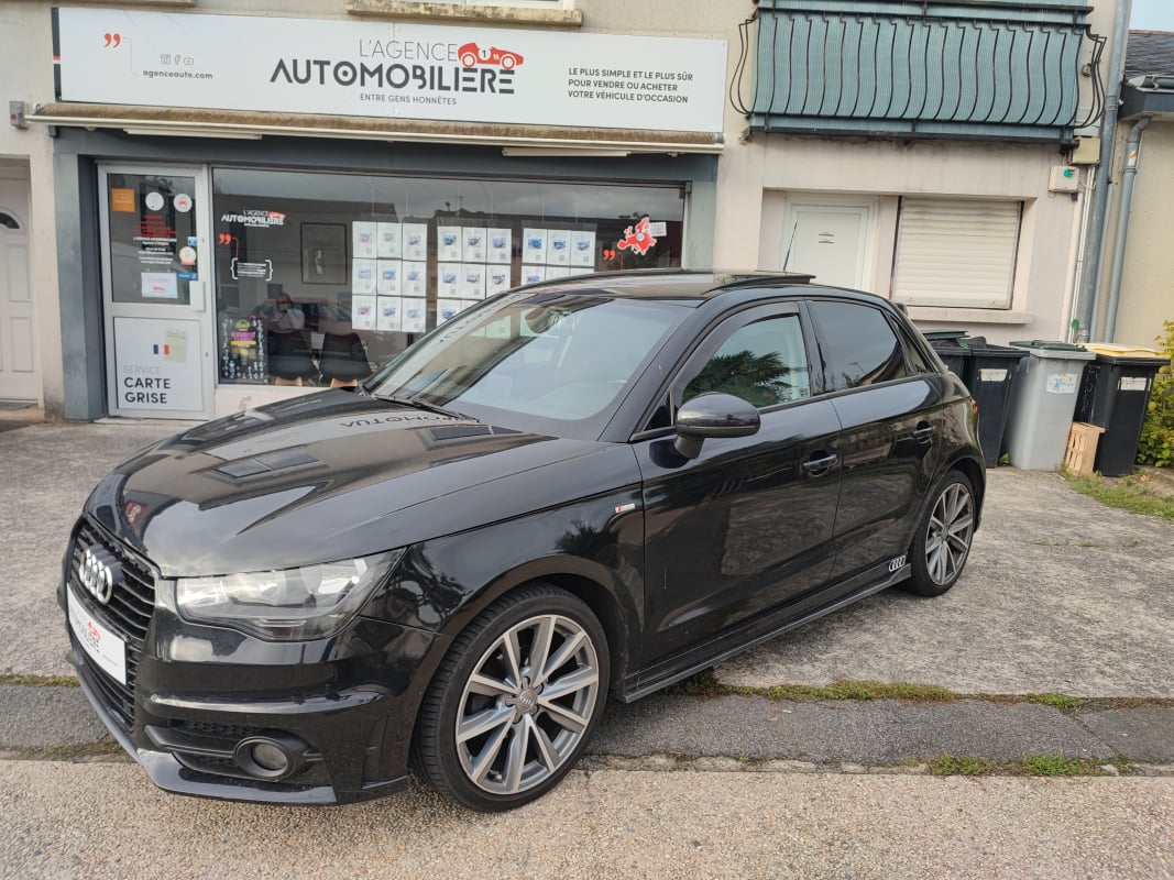 Audi A1 Sportback 1.6 TDI S-Tronic7 S-Line 90 cv Boîte auto — 1