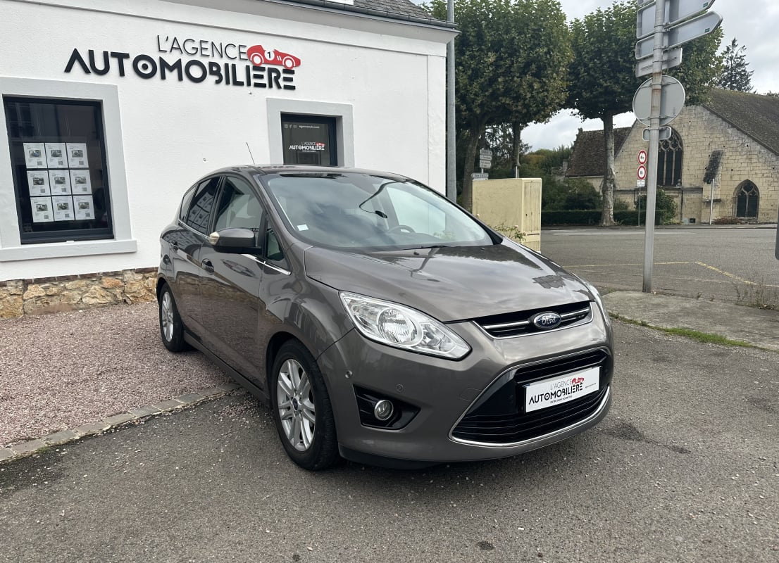 Ford C-Max 2.0 TDCi 140ch Titanium — 1