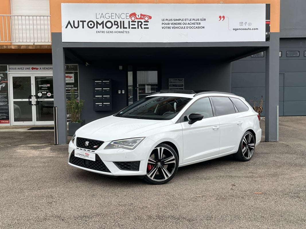 Seat Leon Cupra ST 2.0 TFSi 290cv - Apple CarPlay/Toit ouvrant/Seat Sound/Sièges chauffants/Caméra — 1