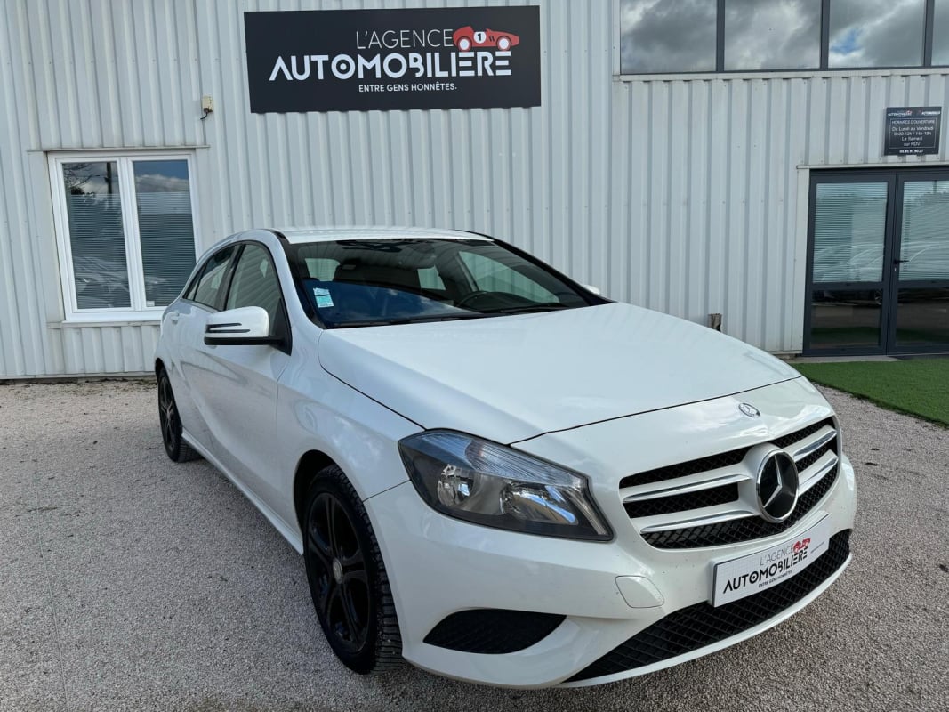Mercedes-Benz Classe A 180 (W176) CDI INSPIRATION 7G-DCT — 1