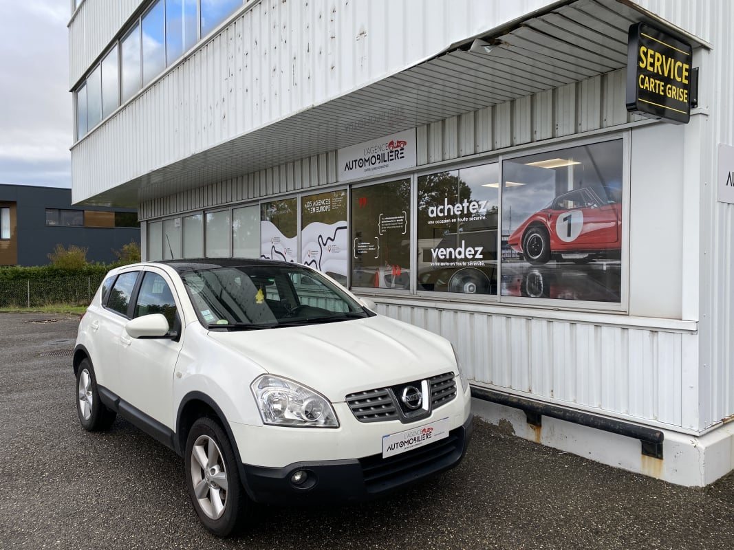 Nissan Qashqai I (J10E) 1.6 i 16V 2WD 115 CV — 1
