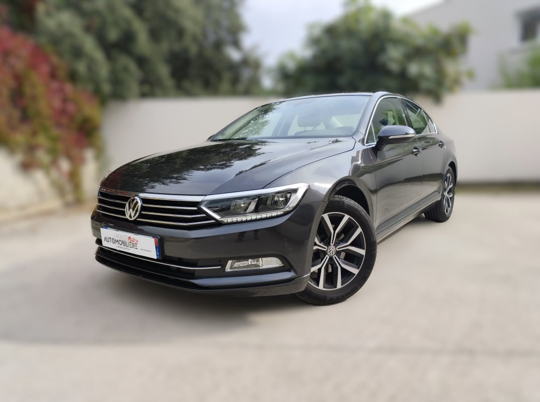 Volkswagen Passat GARANTIE 12 MOIS 1.5 TSI 150 EVO DSG série spéciale Connect — 1