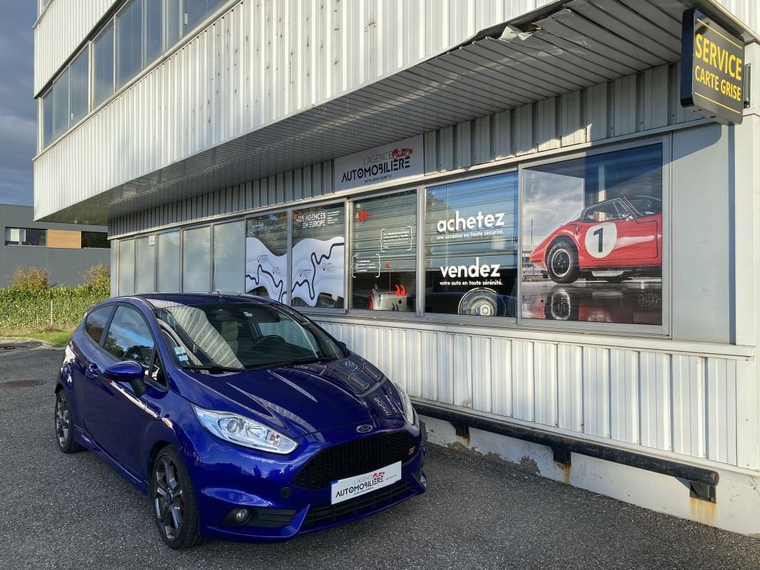 Ford Fiesta VI Phase 2 3 Portes ST 1.6 T EcoBoost 16V 182 CV — 1